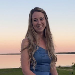 Meet your Posher, Mackenzie